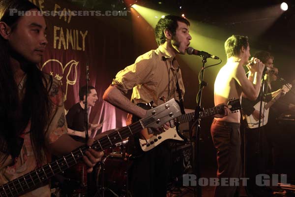 THE FAT WHITE FAMILY - 2016-03-02 - PARIS - La Maroquinerie - 